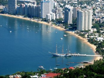 Los empresarios de Acapulco piden ayuda al gobierno